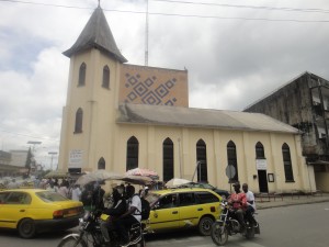 Temple_de_Bonalembe_à_Douala,_Cameroun